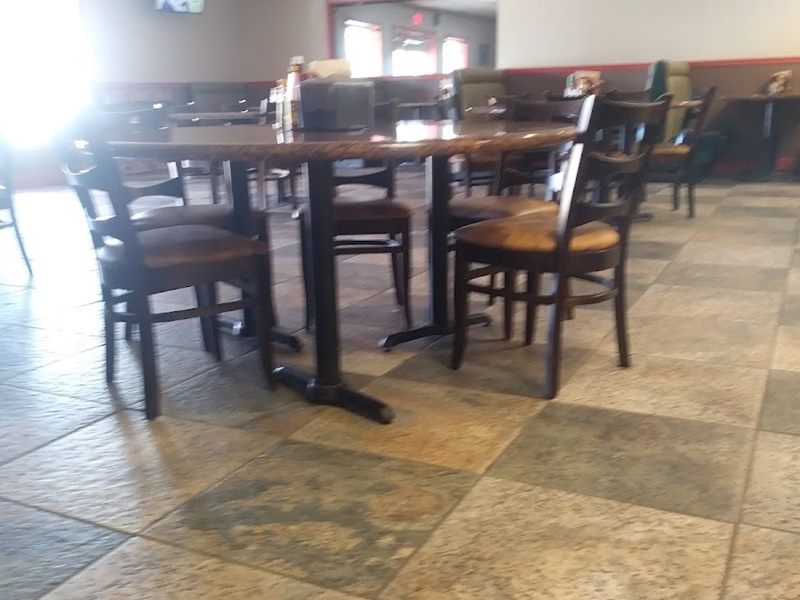 R&B Soul Food & Cajun Kitchen interior